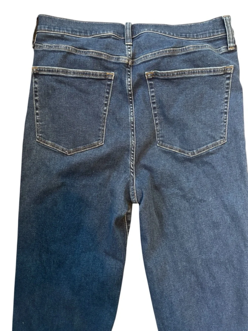 J. Crew High-rise Stovepipe Jean in Siggnature Stretch - Medium Wash - Size 32
